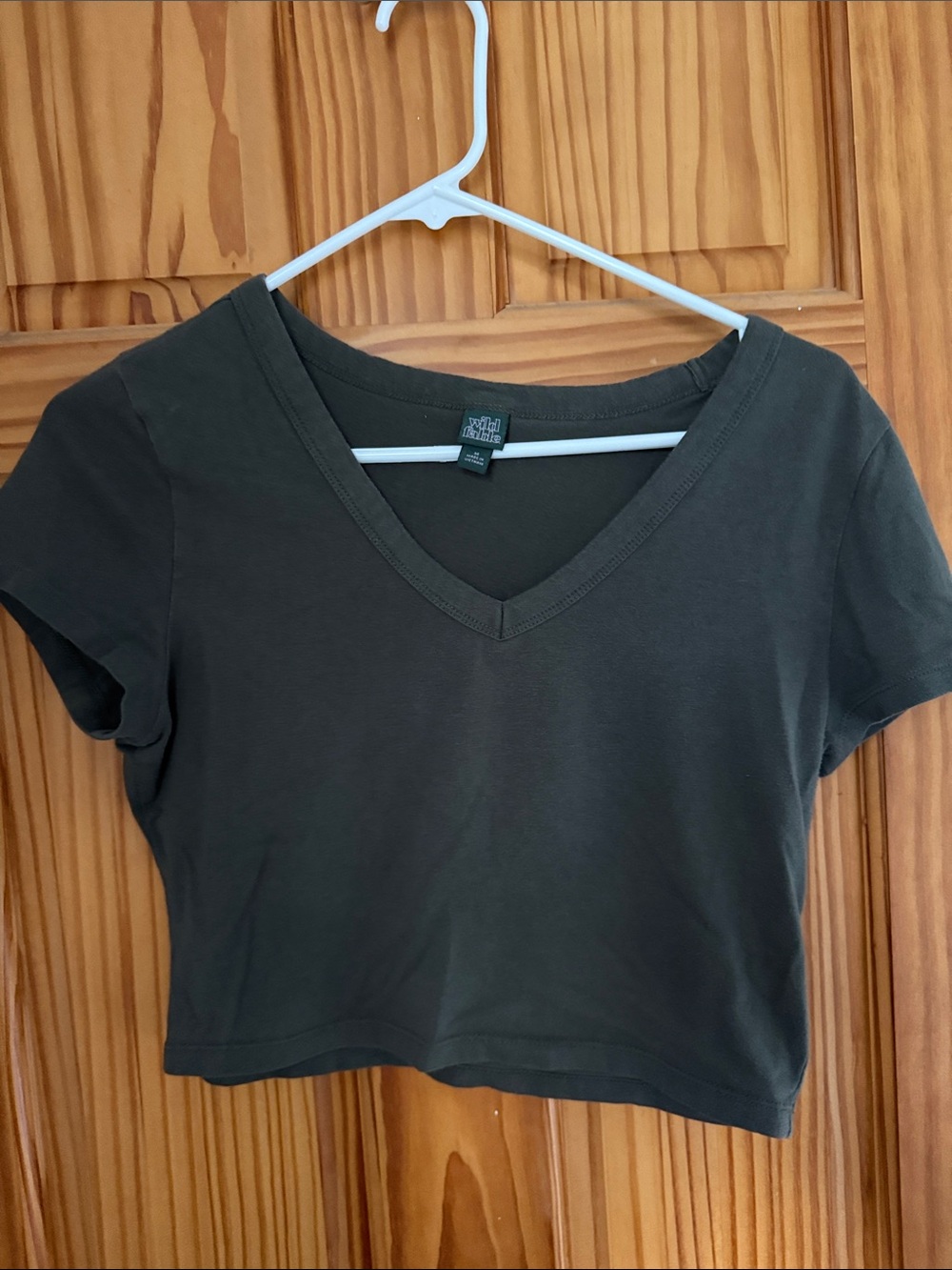 wild fable Olive V-Neck Cropped Tee